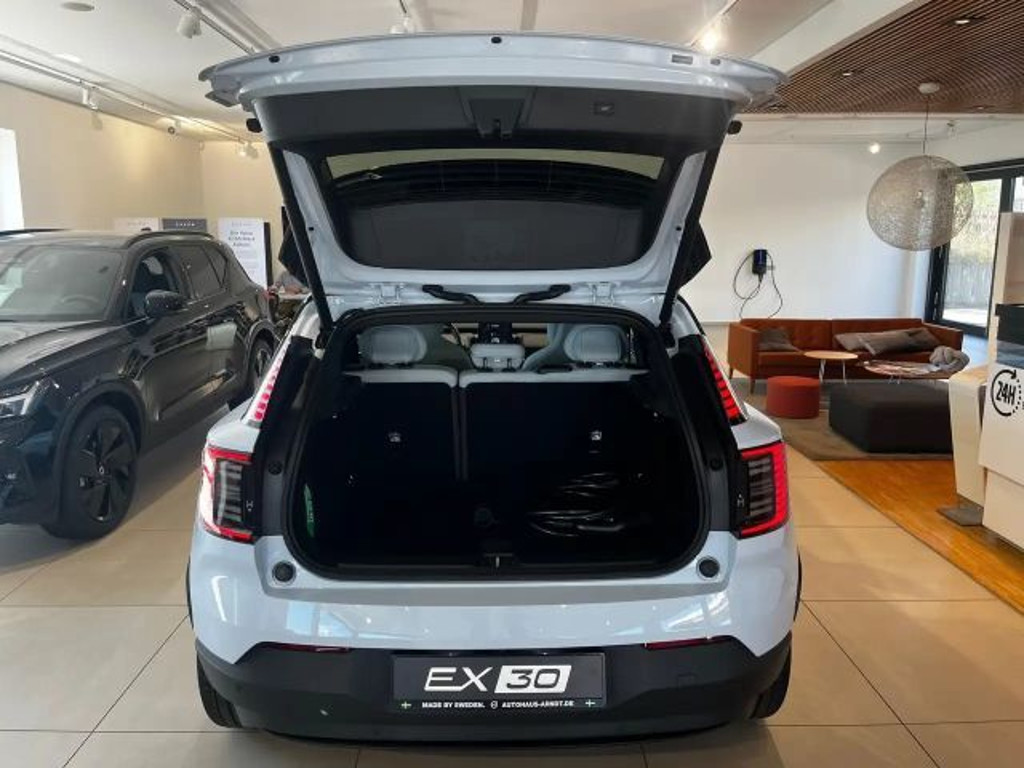Volvo EX30