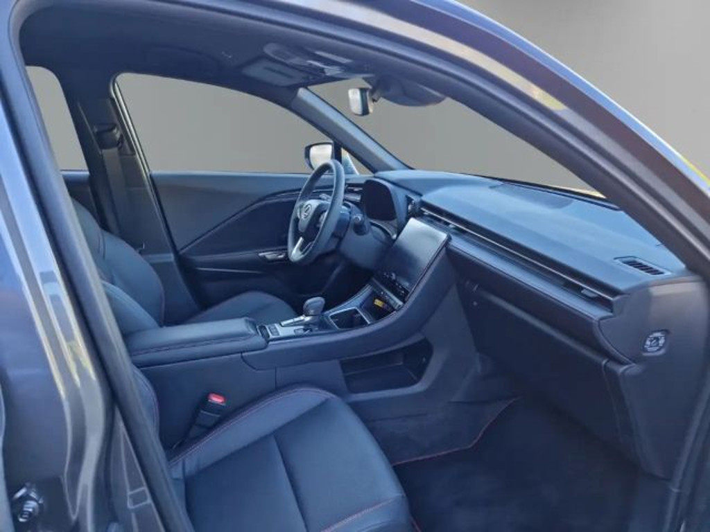 Lexus LBX