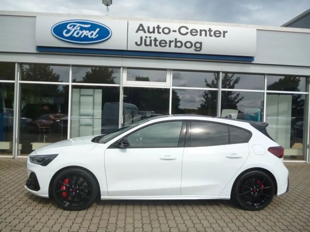 Ford Focus 2024 Benzine