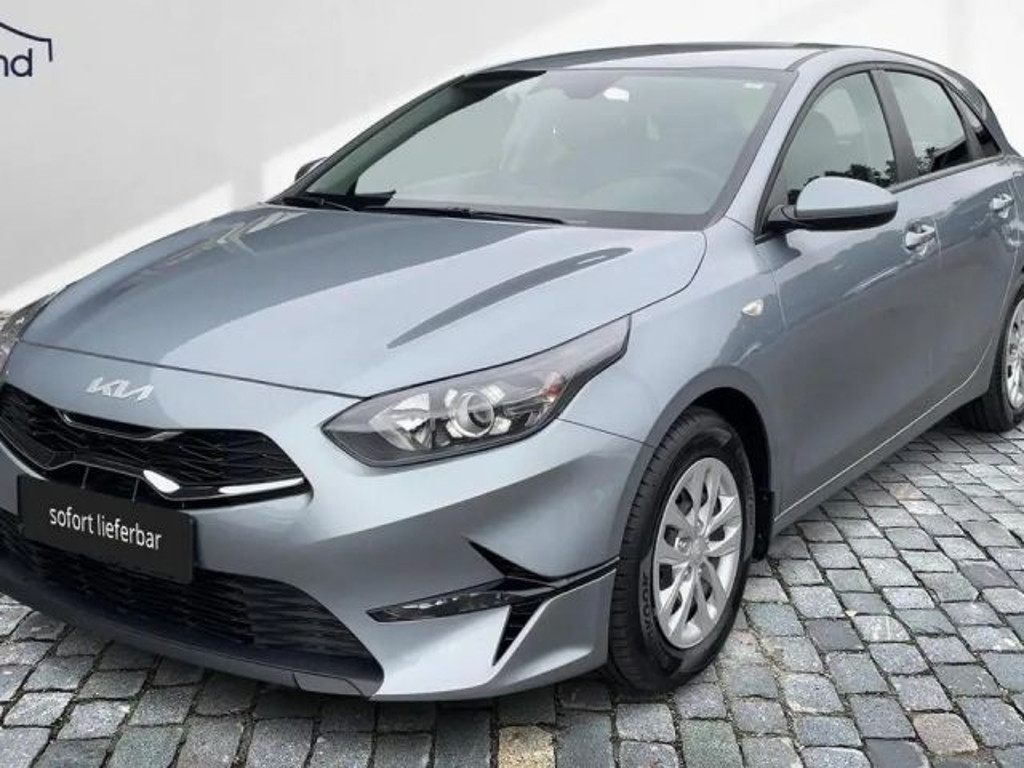 Kia Ceed 2025 Benzine
