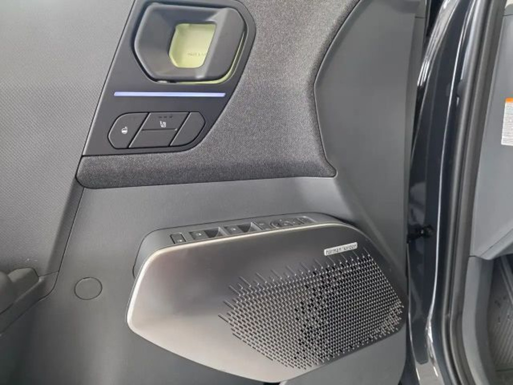 Kia EV2