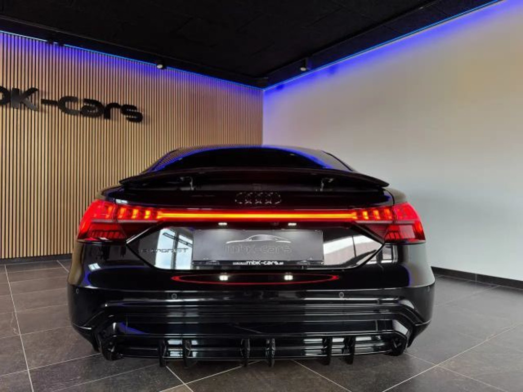 Audi e-tron GT