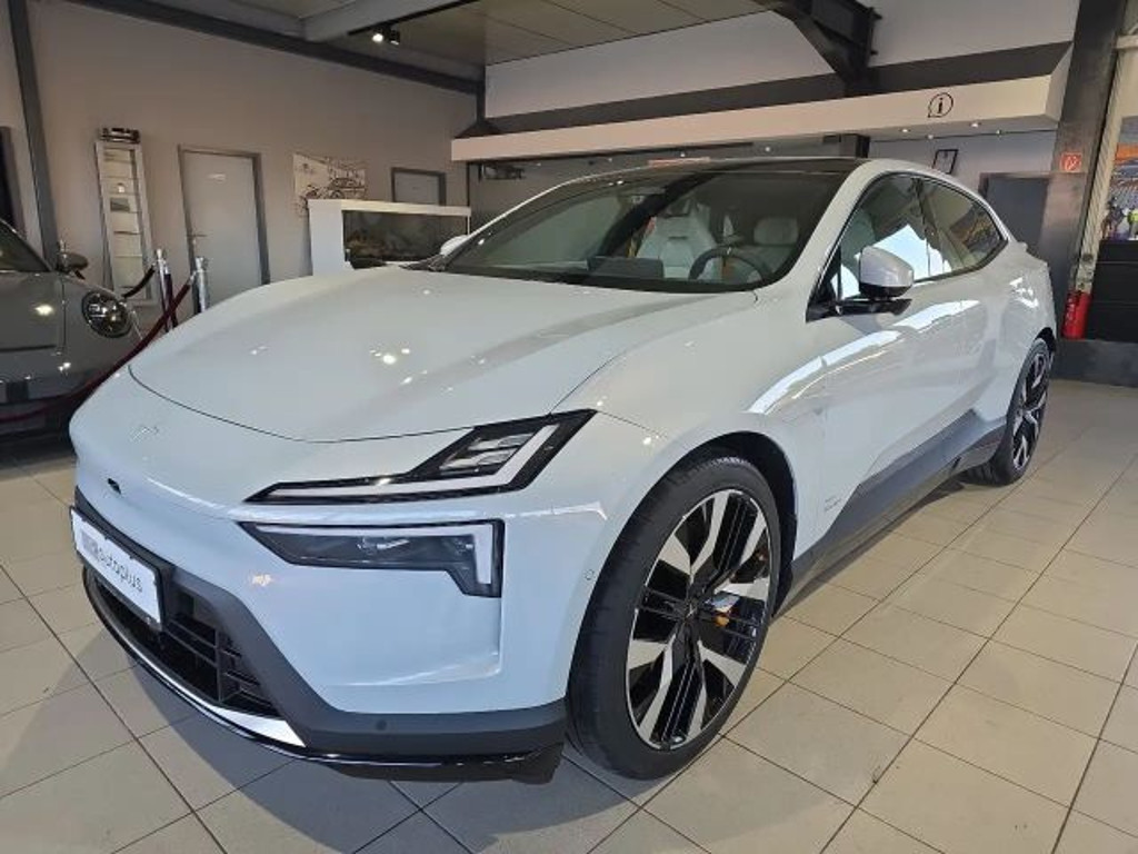Polestar 4