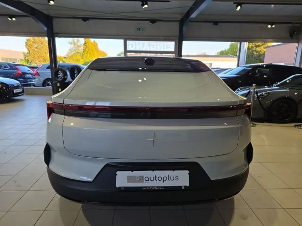 Polestar 4