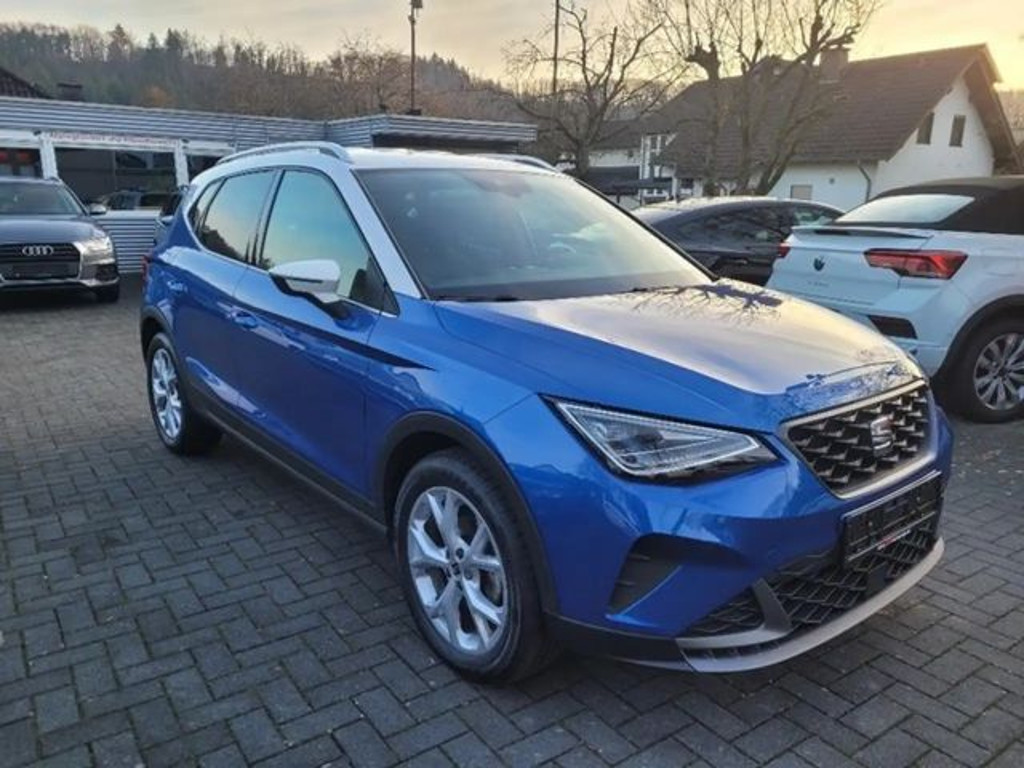 Seat Arona