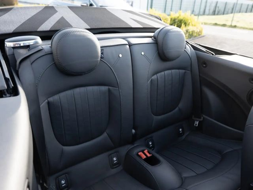 Mini John Cooper Works Cabrio