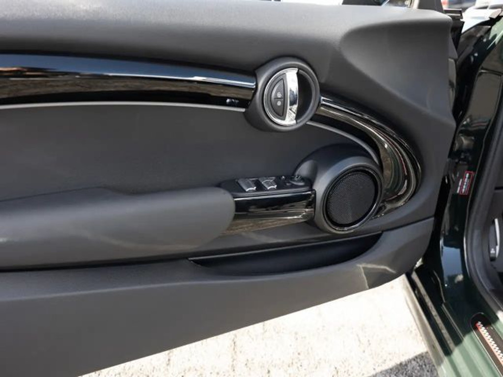 Mini John Cooper Works Cabrio