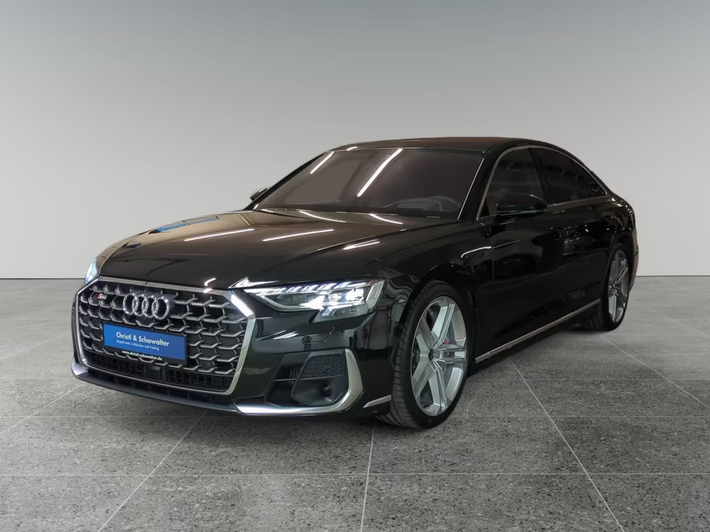 Audi S8