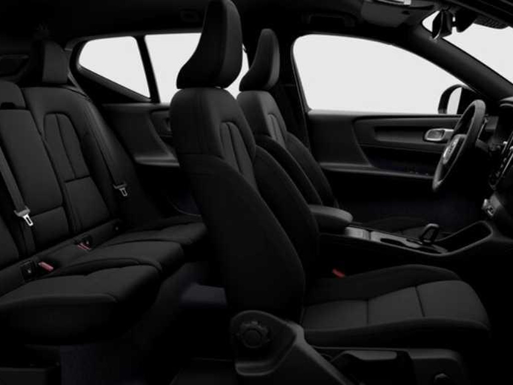 Volvo EX40