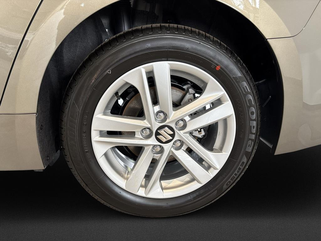 Suzuki Swace