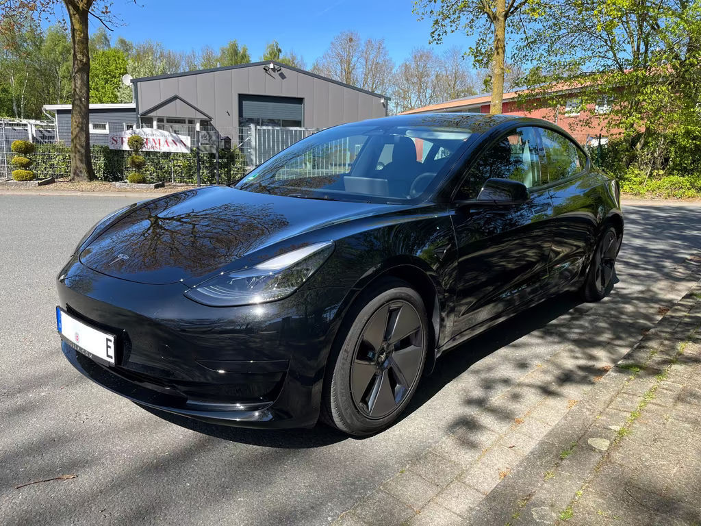 Tesla Model 3 2023 Elektrisch