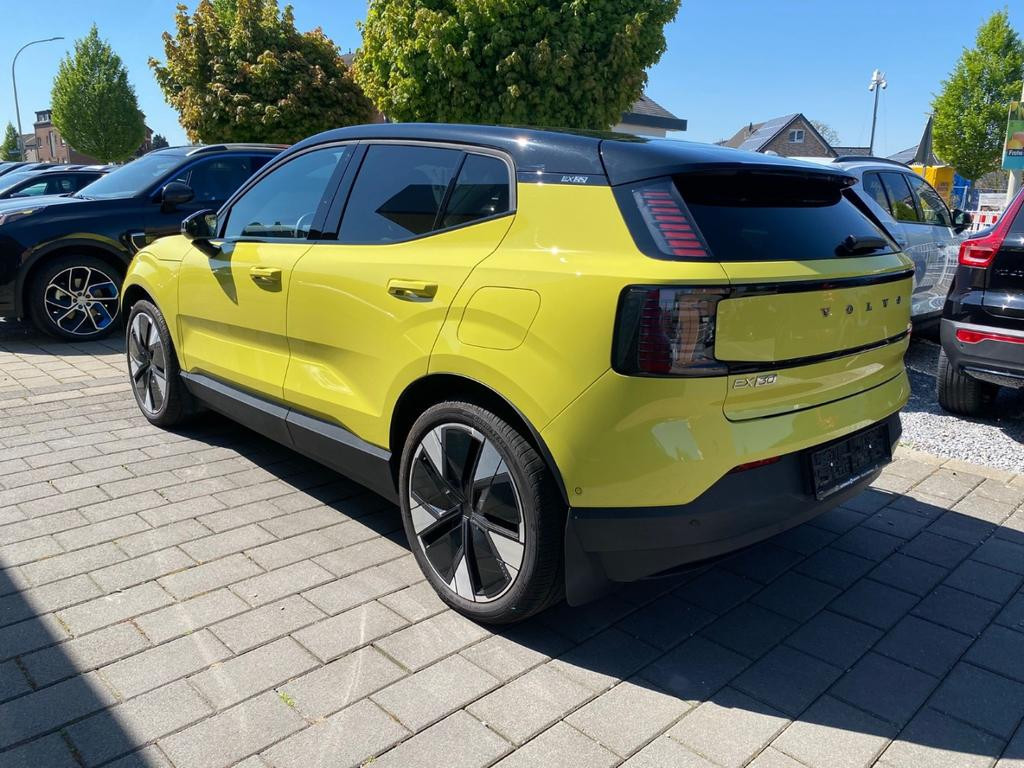 Volvo EX30