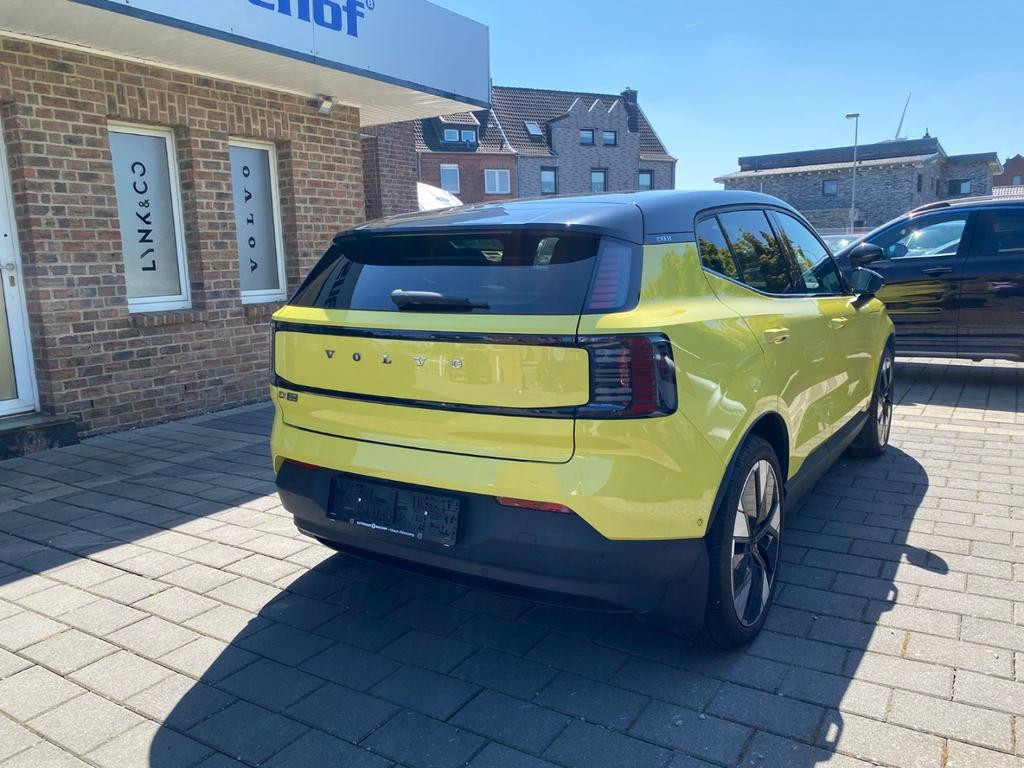 Volvo EX30