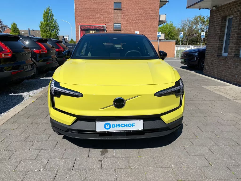 Volvo EX30