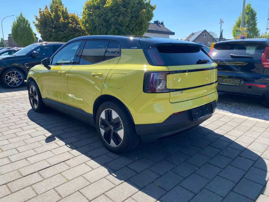 Volvo EX30