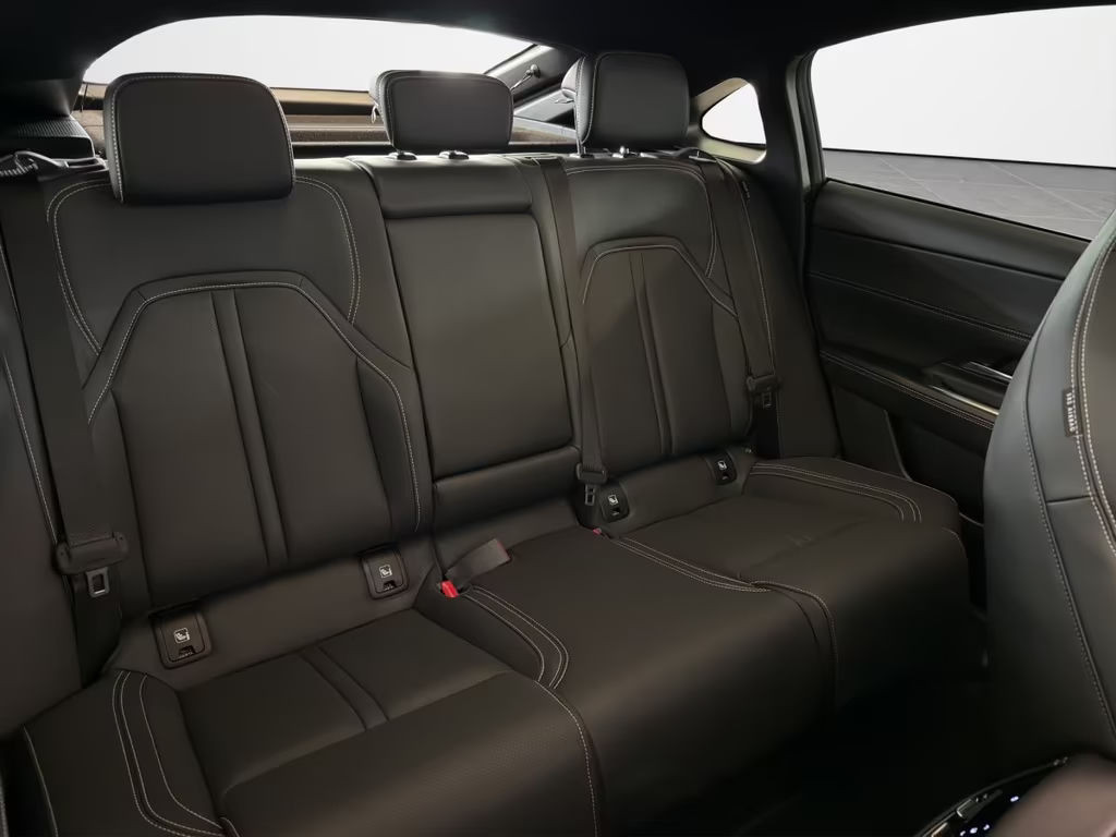 Mazda 6e