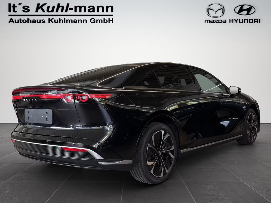 Mazda 6e