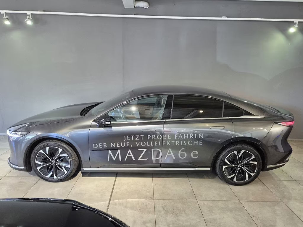 Mazda 6e
