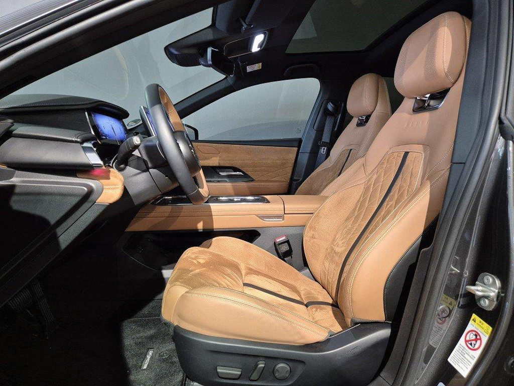 Mazda 6e