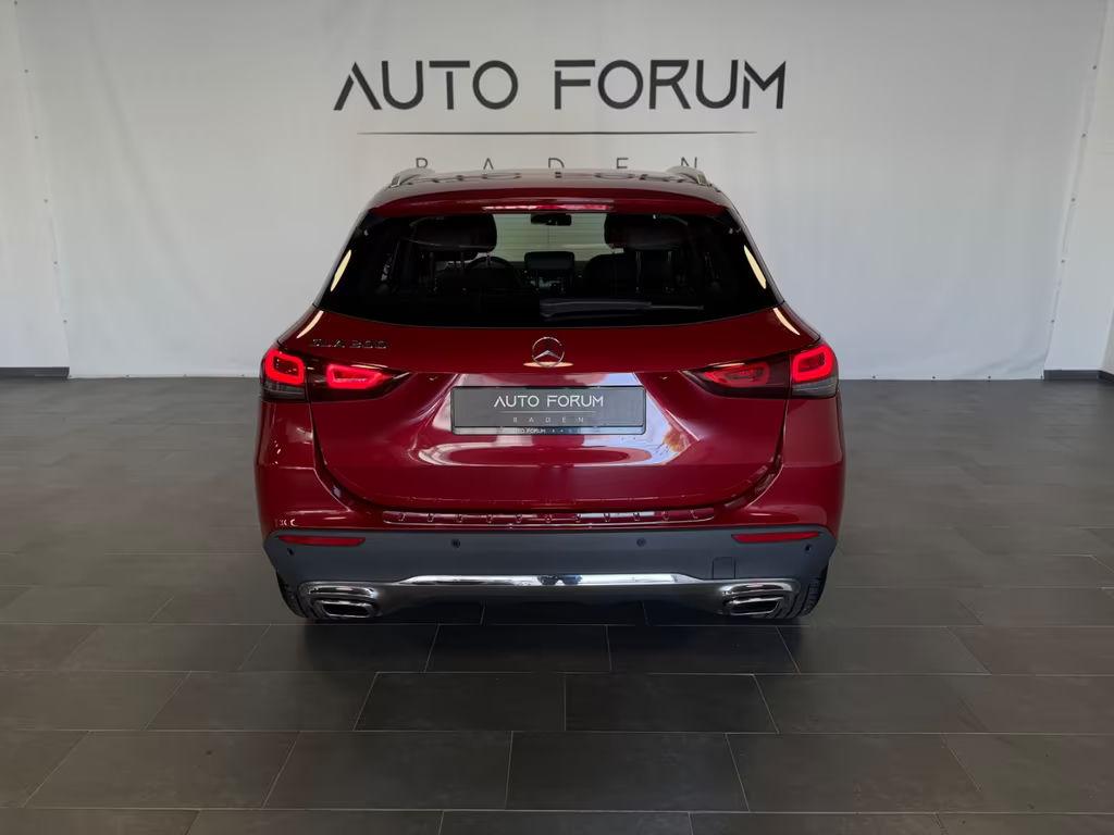 Mercedes-Benz GLA-Klasse