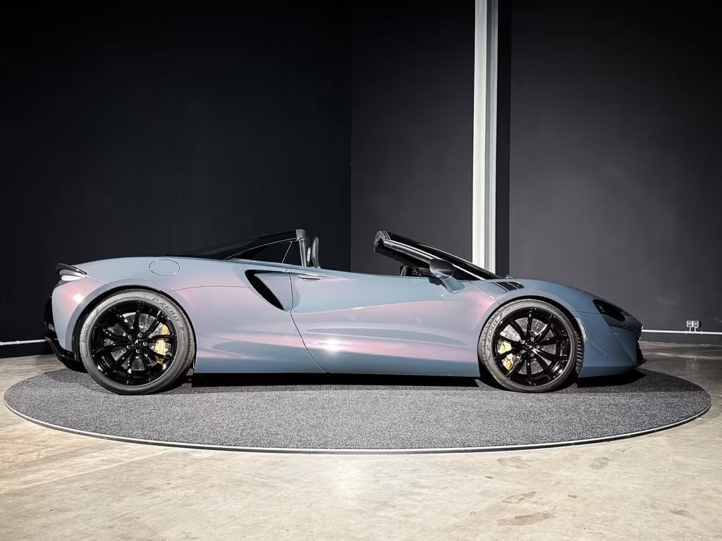McLaren Artura