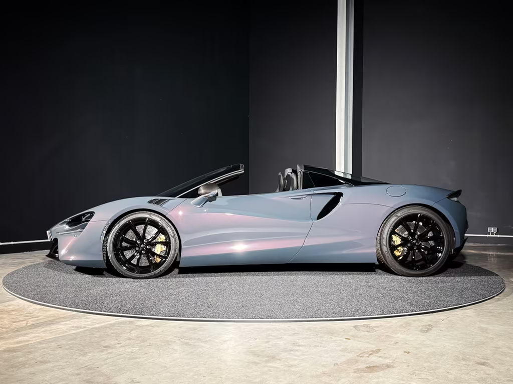 McLaren Artura