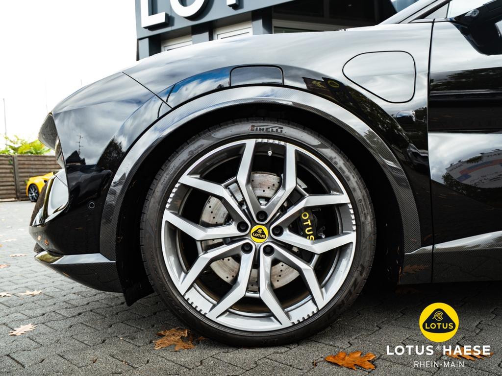 Lotus Eletre