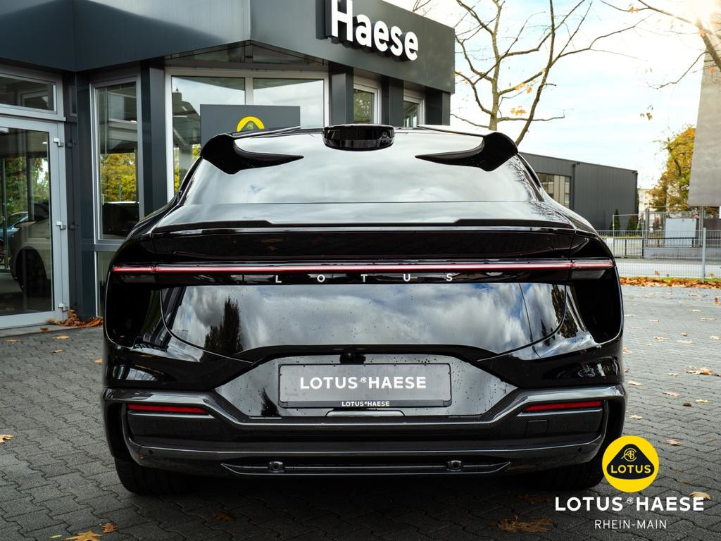 Lotus Eletre