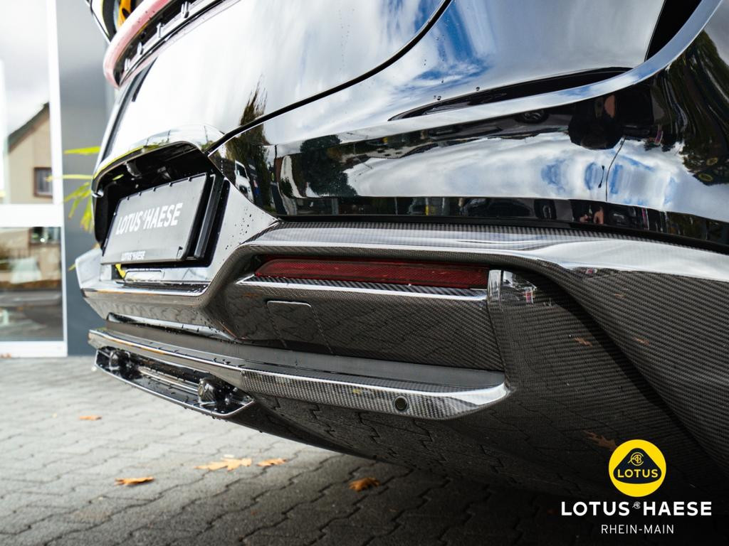 Lotus Eletre