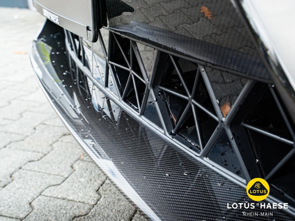 Lotus Eletre