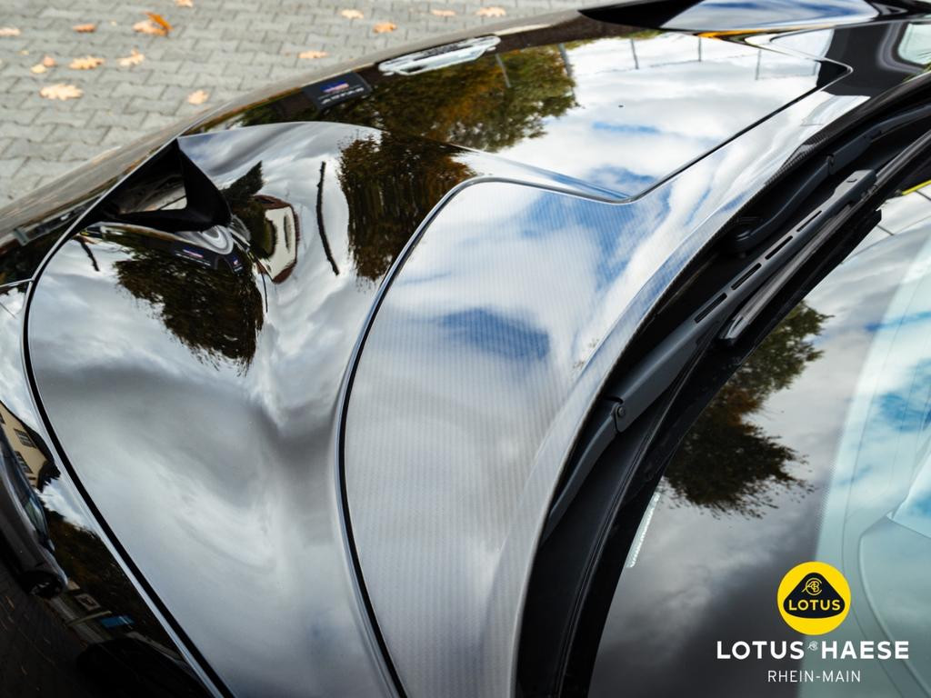 Lotus Eletre