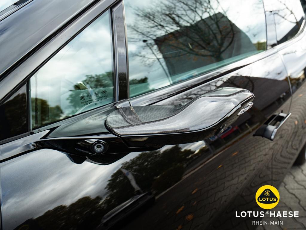 Lotus Eletre