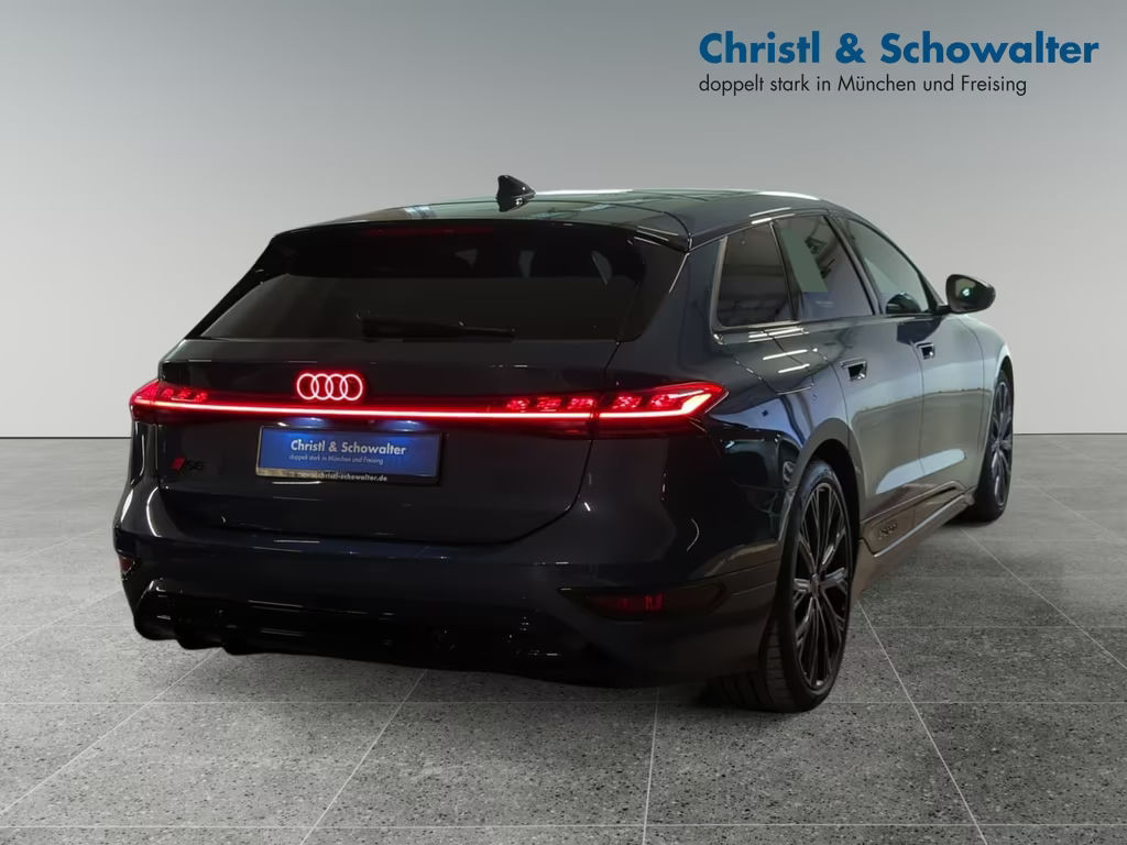 Audi S6 e-tron