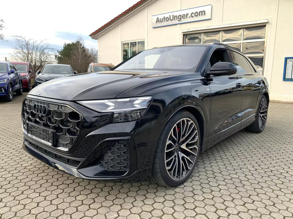 Audi RS Q8