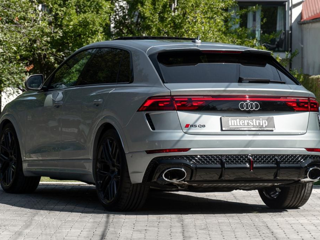 Audi RS Q8