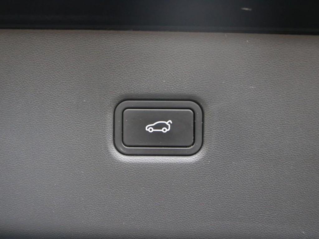 Xpeng G6