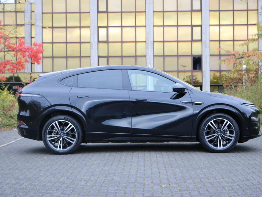 Xpeng G6