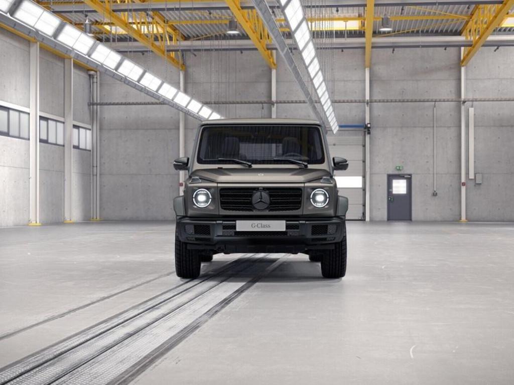 Mercedes-Benz G-Klasse