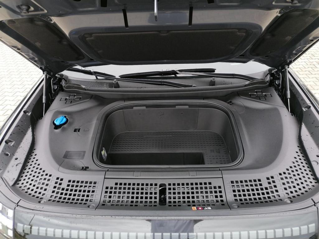 Hyundai IONIQ 9