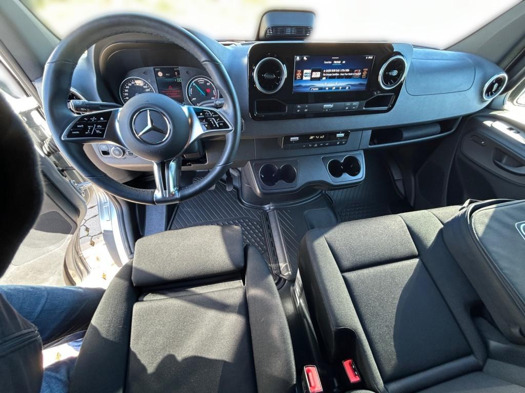 Mercedes-Benz eSprinter