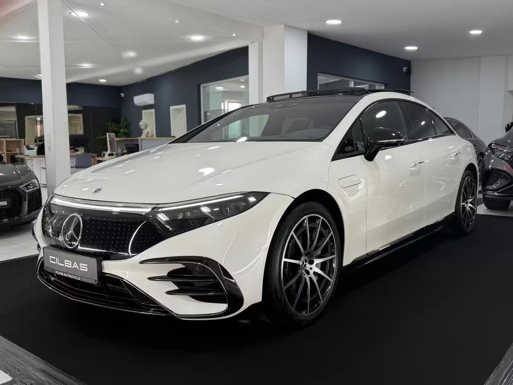 Mercedes-Benz EQS