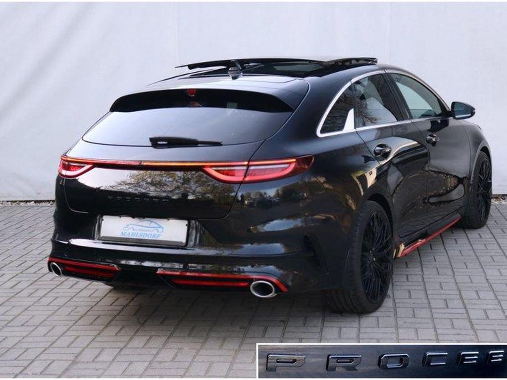 Kia ProCeed