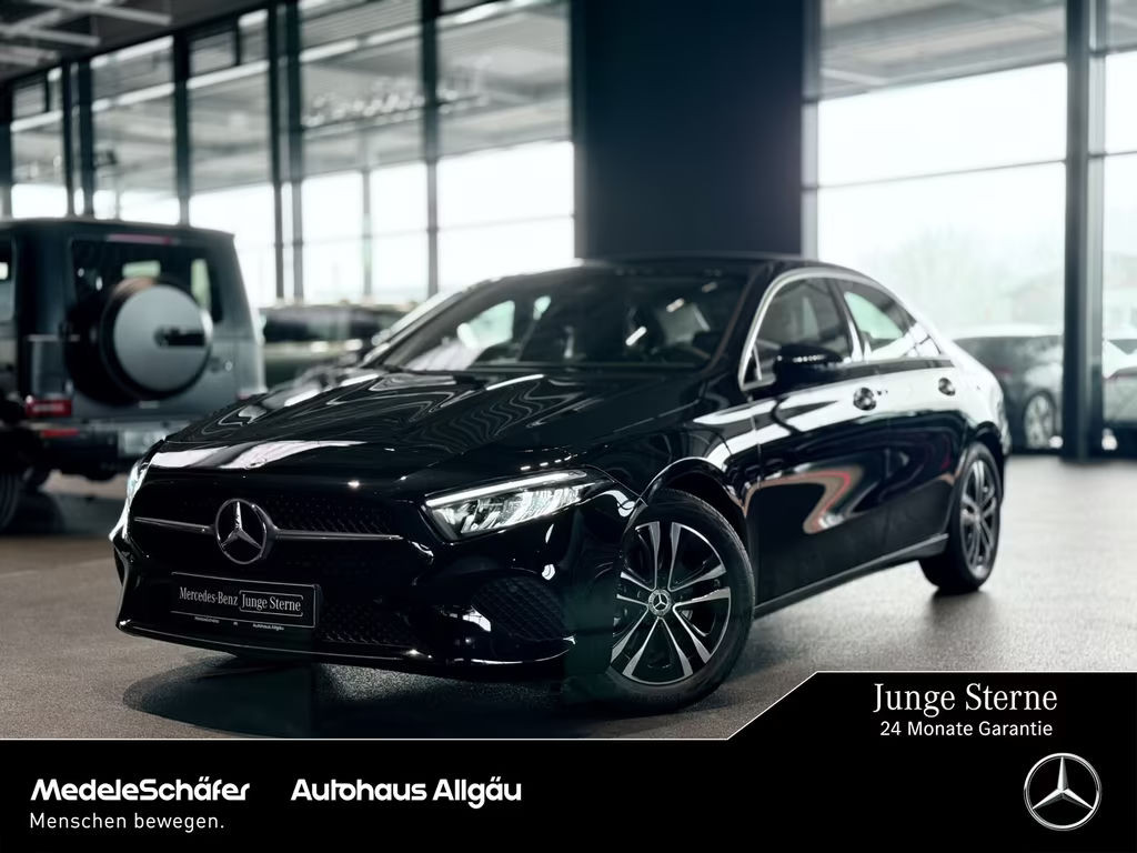 Mercedes-Benz A-Klasse 2024 Benzine
