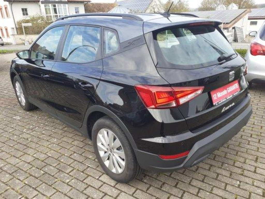 Seat Arona