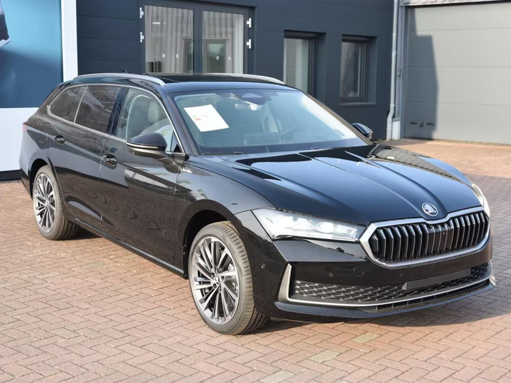 Skoda Superb 2026 Hybride Benzine