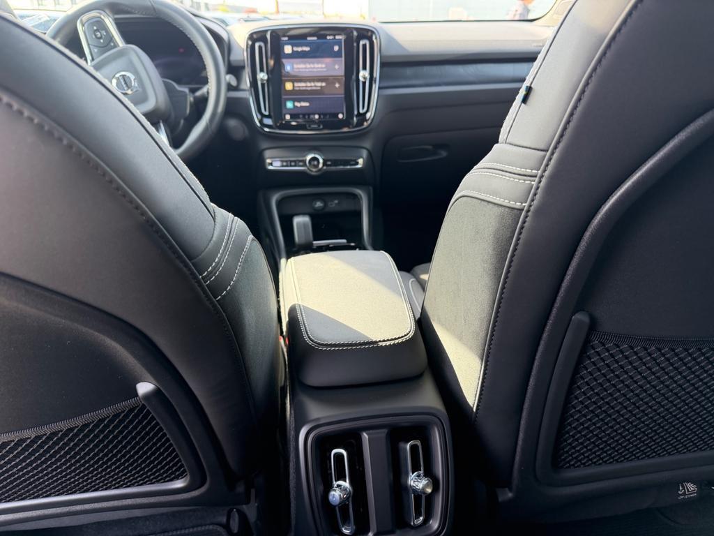Volvo C40