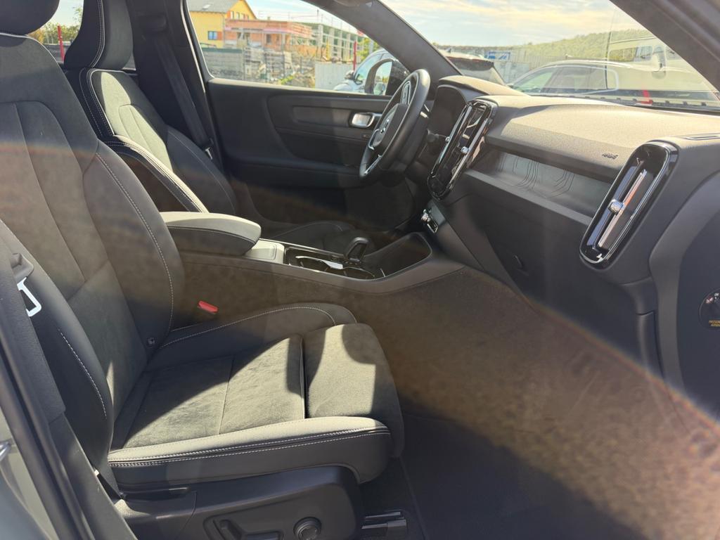 Volvo C40