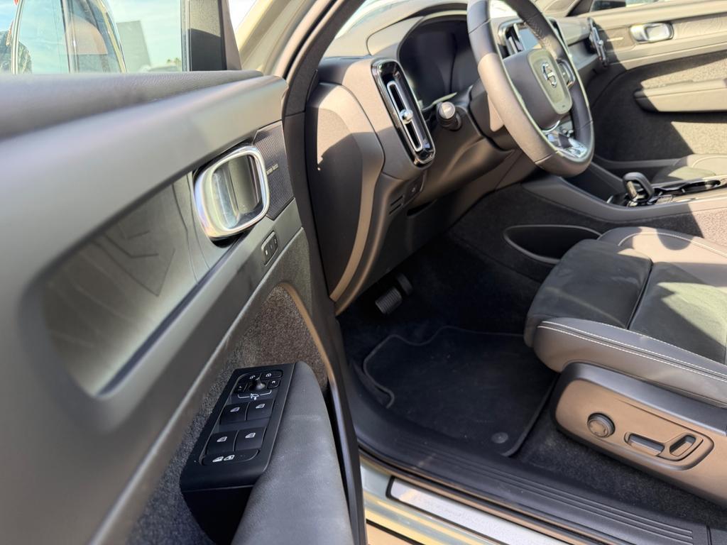 Volvo C40