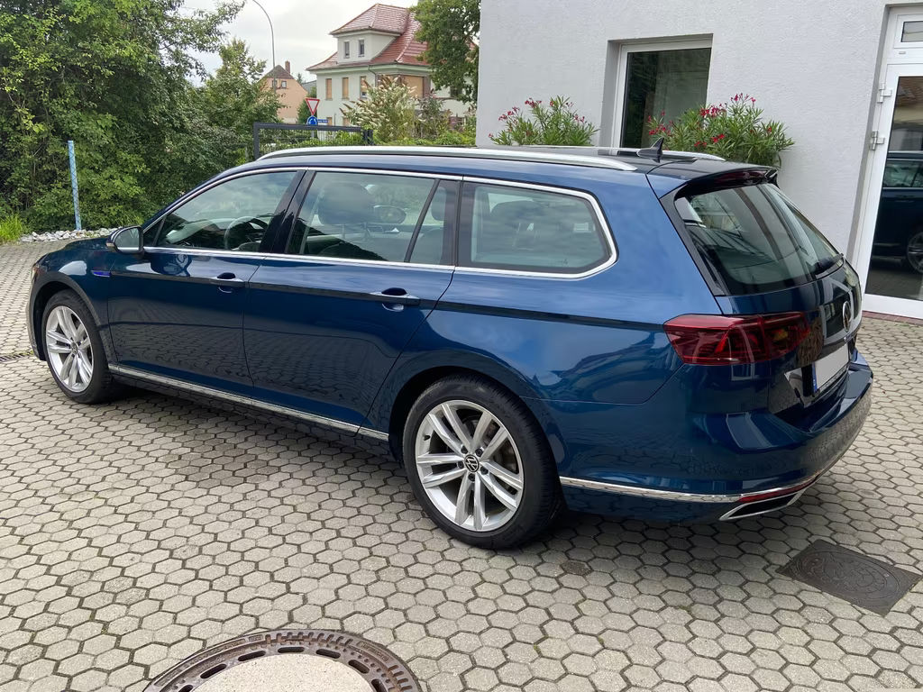 Volkswagen Passat 2021 Hybride Benzine