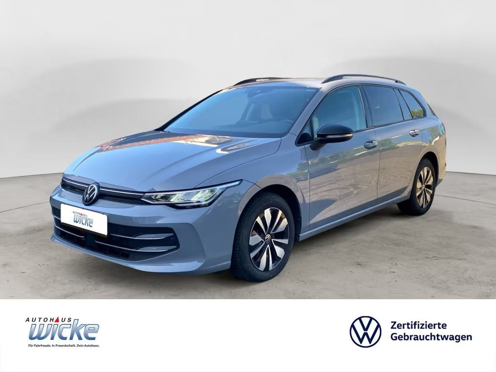 Volkswagen Golf 2025 Benzine